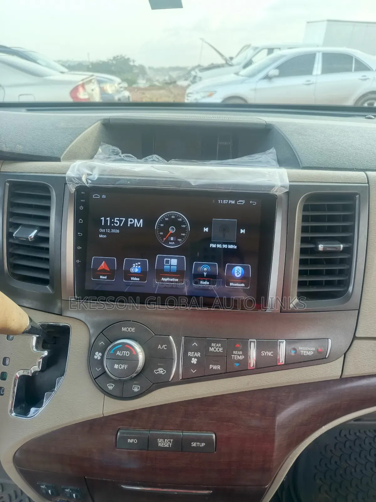 Android Screen for Sienna 2010 Model, With Reverse Camera