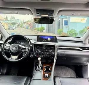Lexus RX 350 FWD 2017 White