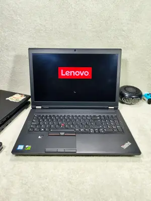 Laptop Lenovo ThinkPad P71 16GB Intel Xeon SSHD+SSD 1T