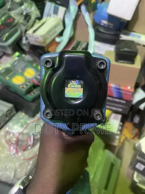 Dongcheng FF-ST64G Heavy-Duty Pneumatic Concrete Nail Gun