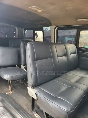 Toyota HiAce 2006 White