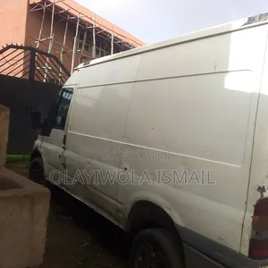 Ford Transit 2005 White