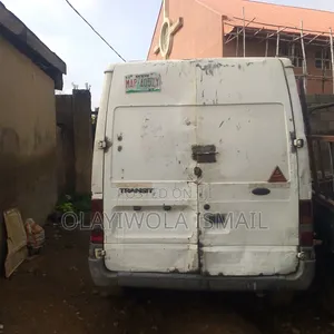Ford Transit 2005 White