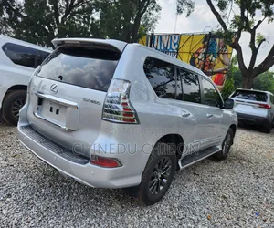 Lexus GX 2015 Silver