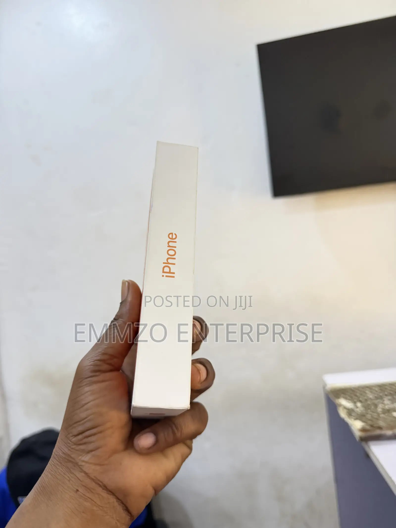 New Apple iPhone 17 Pro Max 256 GB Orange