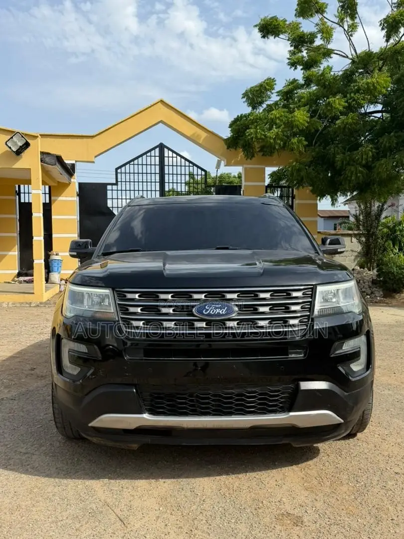 Ford Explorer XLT 4dr 4x4 (2.3L 4cyl 6A) 2017 Black