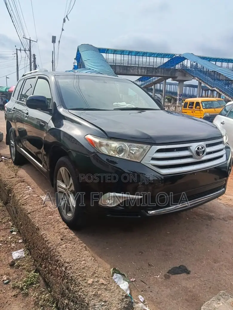 Toyota Highlander 2011 Black