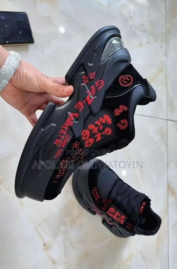 Men’s Shoe