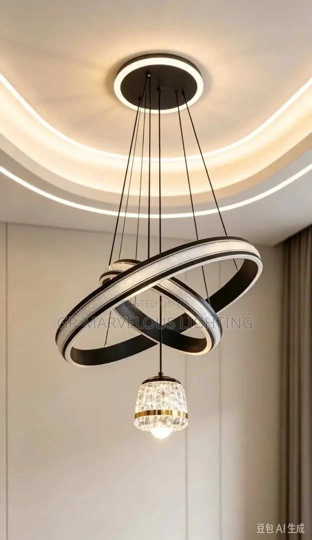 Chandelier Dropping Light