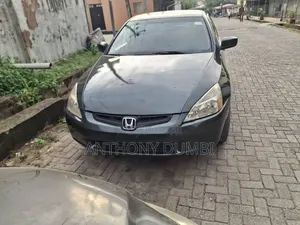 Honda Accord 2005 Blue