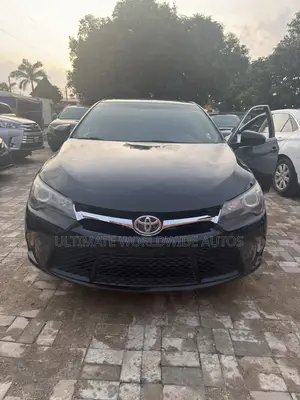 Toyota Camry 2017 Black
