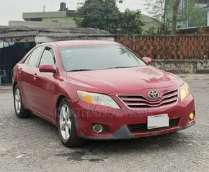 Toyota Camry LE 4dr Sedan (2.5L 4cyl 6AM) 2010 Red