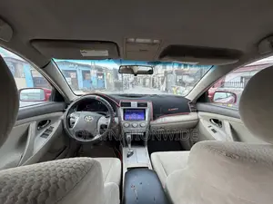 Toyota Camry LE 4dr Sedan (2.5L 4cyl 6AM) 2010 Red