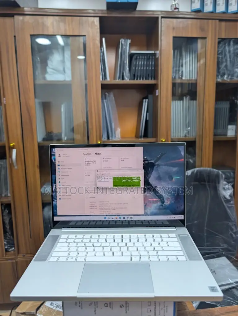 Laptop Razer Blade 32GB Intel Core i7 SSD 1T