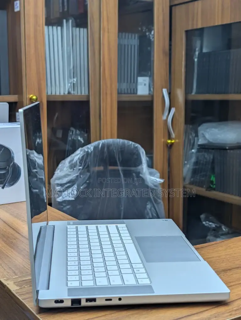 Laptop Razer Blade 32GB Intel Core i7 SSD 1T