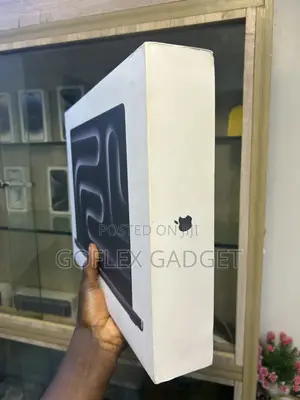 New Laptop Apple MacBook Pro 2026 M5 Max 40GB Apple M5 Max SSD 2T