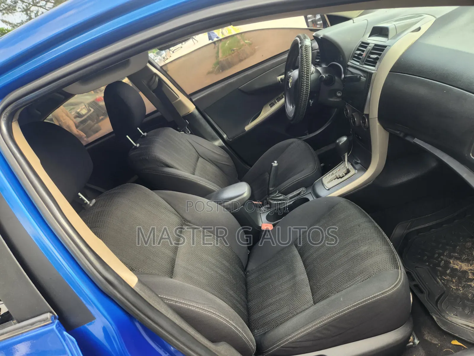 Toyota Corolla 2012 Blue