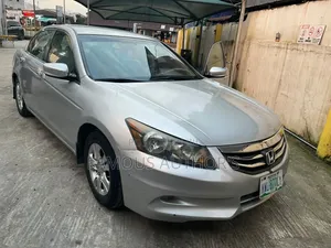 Honda Accord 2009 Silver