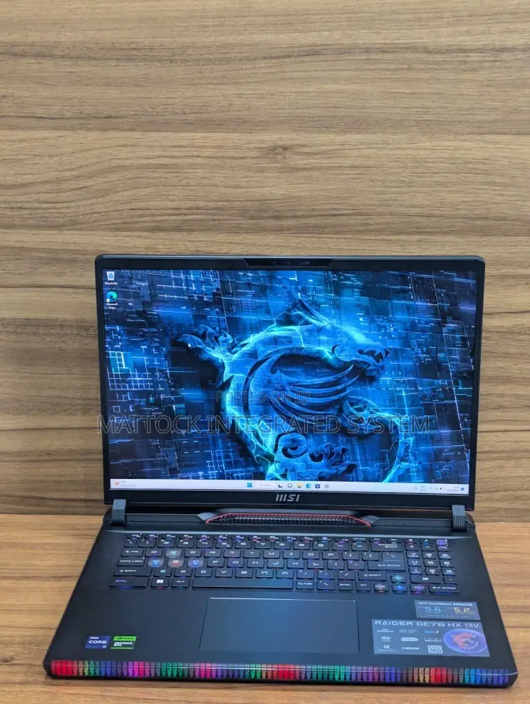 Laptop MSI Raider GE78 32GB Intel Core i9 SSD 1T
