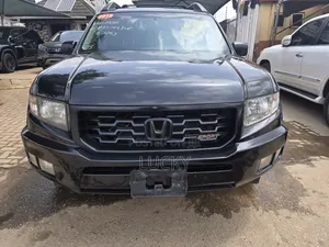 Honda Ridgeline RT 4x4 Crew Cab 122 in. WB 2012 Black