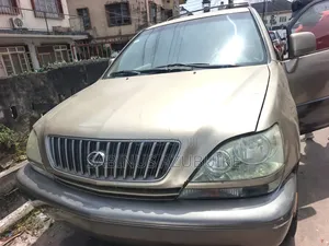 Lexus RX 2000 Gold