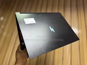 Laptop Acer Nitro 16 16GB Intel Core 7 SSD 1T