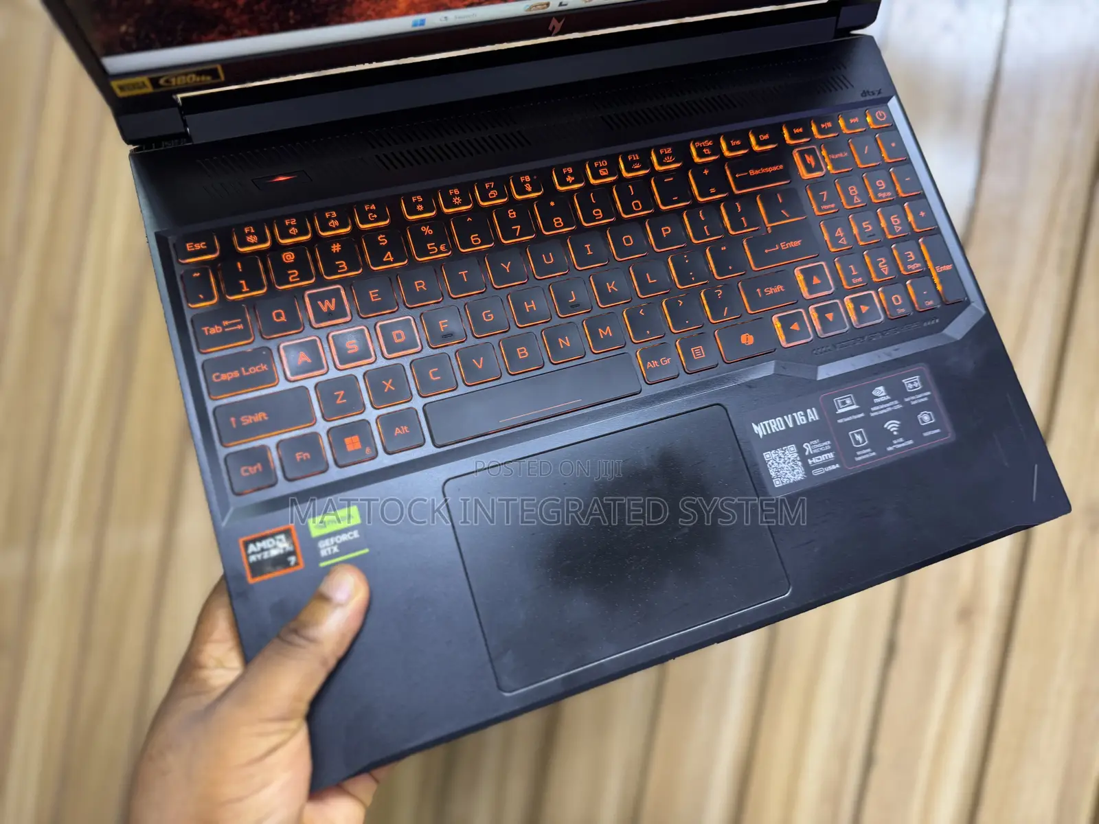 Laptop Acer Nitro 16 16GB Intel Core 7 SSD 1T