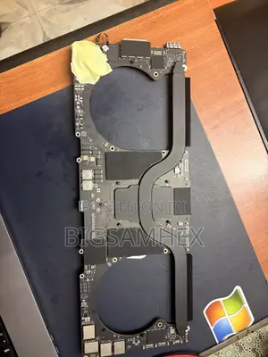 2021 MacBook Pro M1 Pro 16" A2485 Motherboard