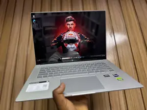 Laptop HP Envy 16 Gaming 16-h1023dx 16GB Intel Core i9 SSD 1T