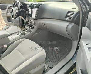 Toyota Highlander 2010 Gray