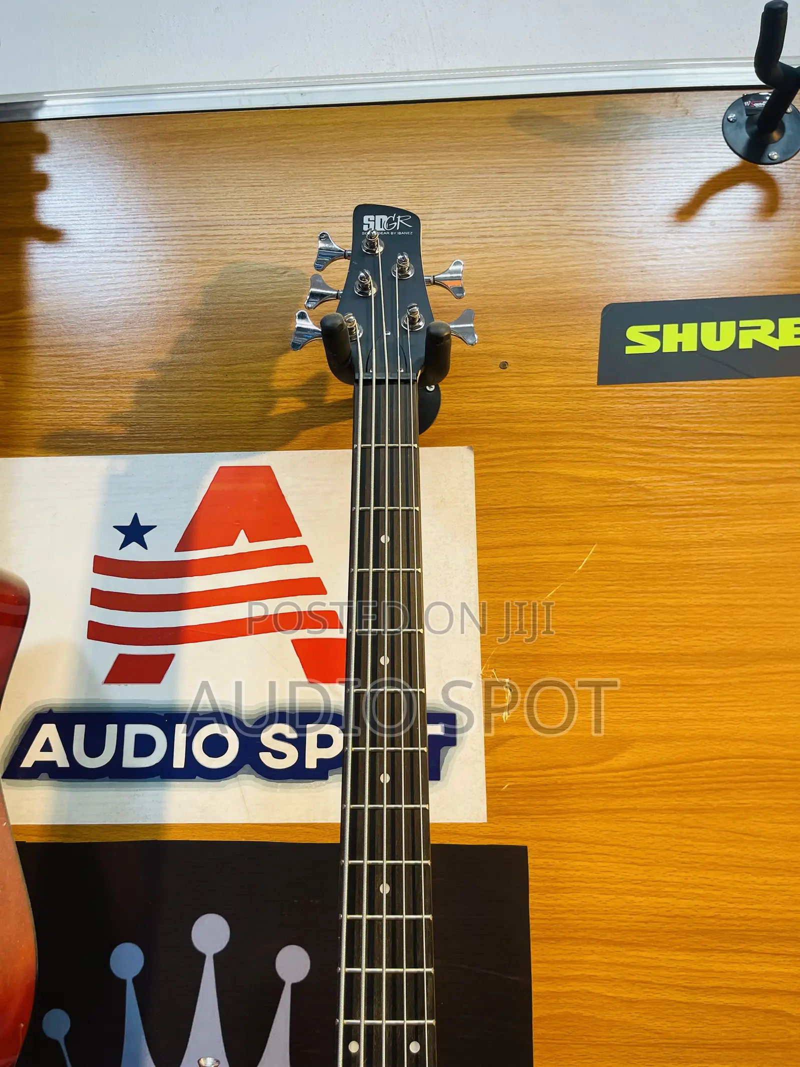 Ibanez Professional Active 5 Strings Bass Guitar