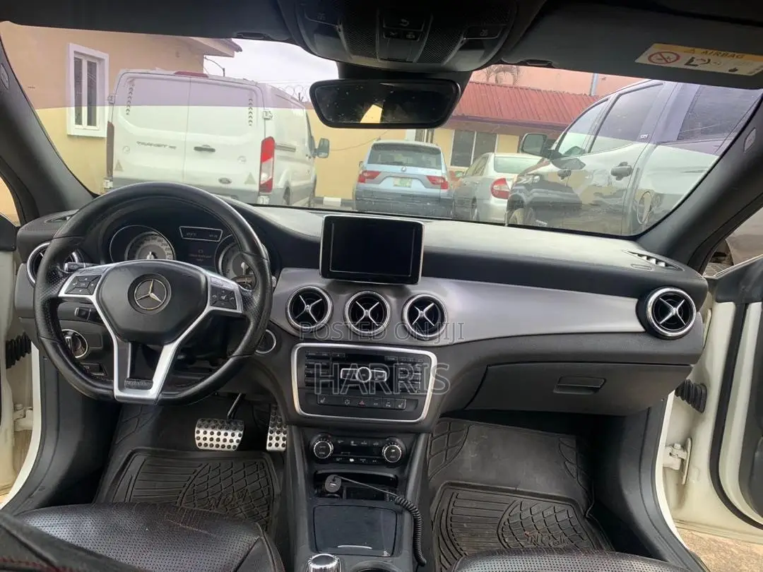 Mercedes-Benz CLA-Class 2014 White