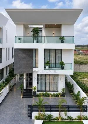5bdrm Duplex in Osapa london for sale