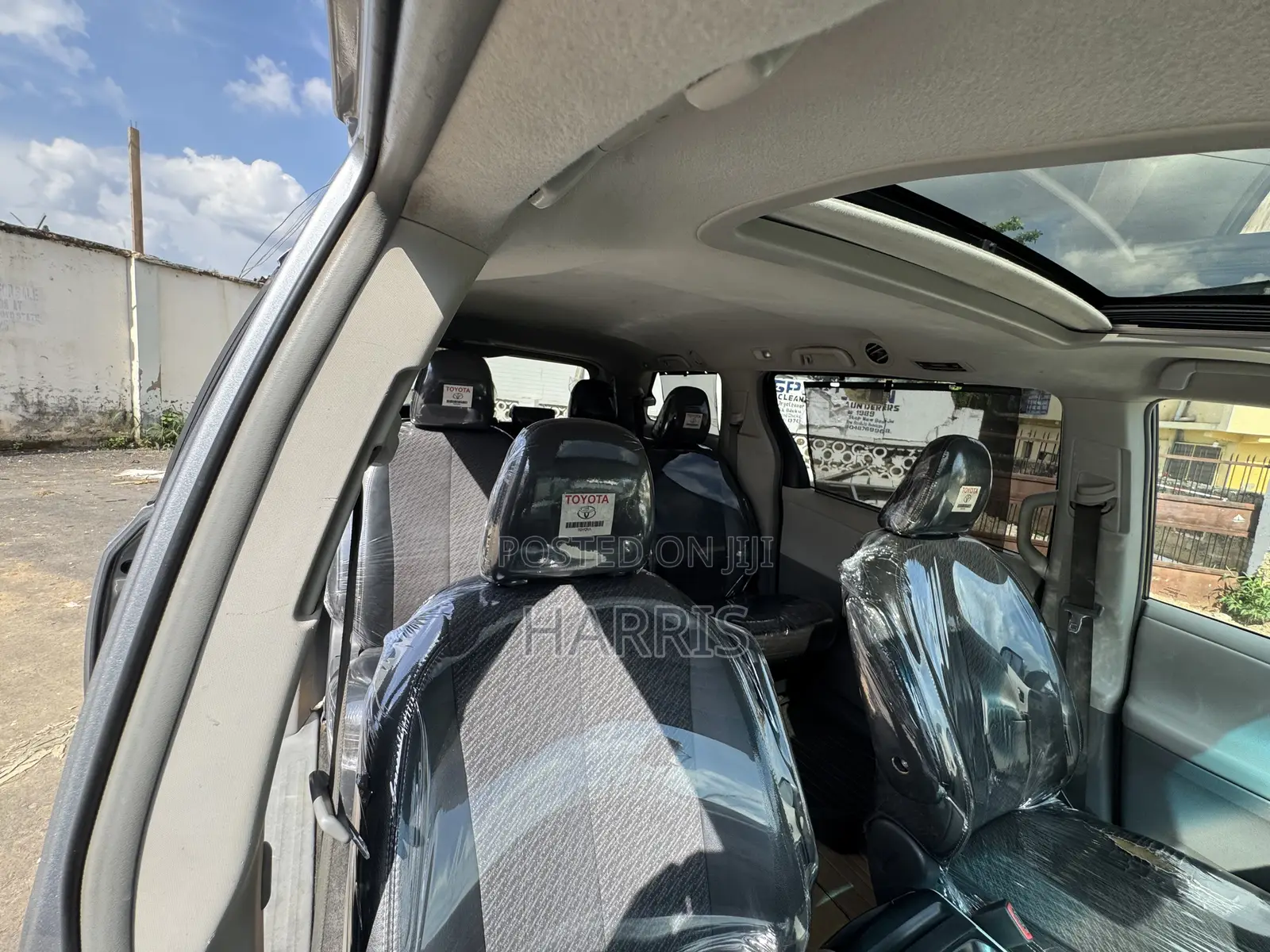 Toyota Sienna 2015 Silver