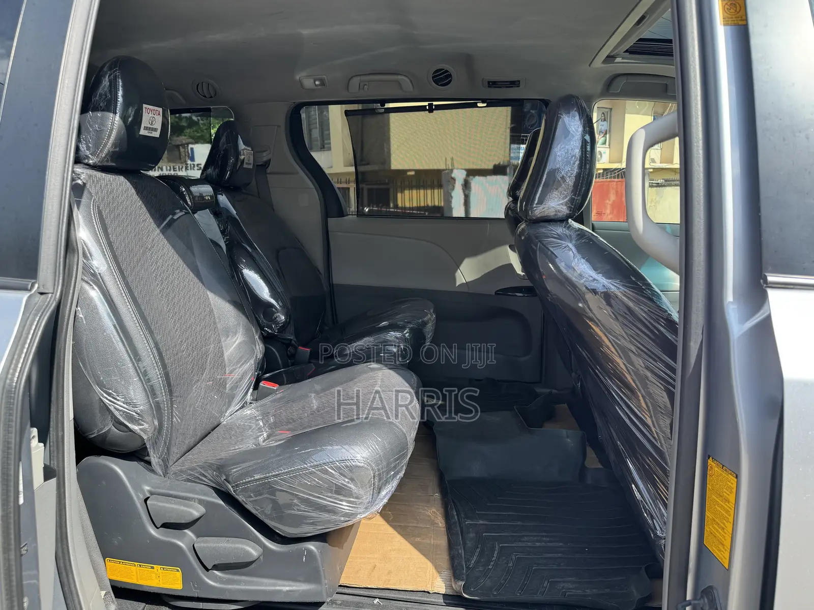 Toyota Sienna 2015 Silver