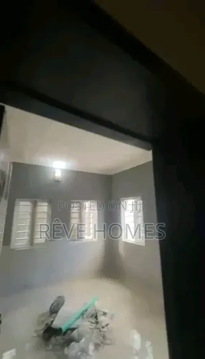 2bdrm Block of Flats in Shomolu / Shomolu for rent