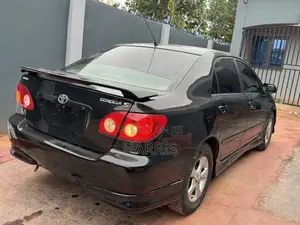 Toyota Corolla 2006 Black