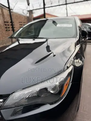 Toyota Camry SE 4dr Sedan (2.5L 4cyl 6A) 2016 Green