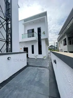 4bdrm Duplex in Sangotedo for sale