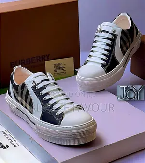 Men’s Black and White Plaid Lace-Up Sneakers With Chunky White Sole
