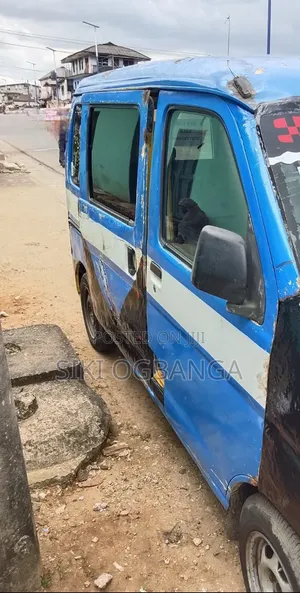 Daihatsu Hijet 2012 Blue
