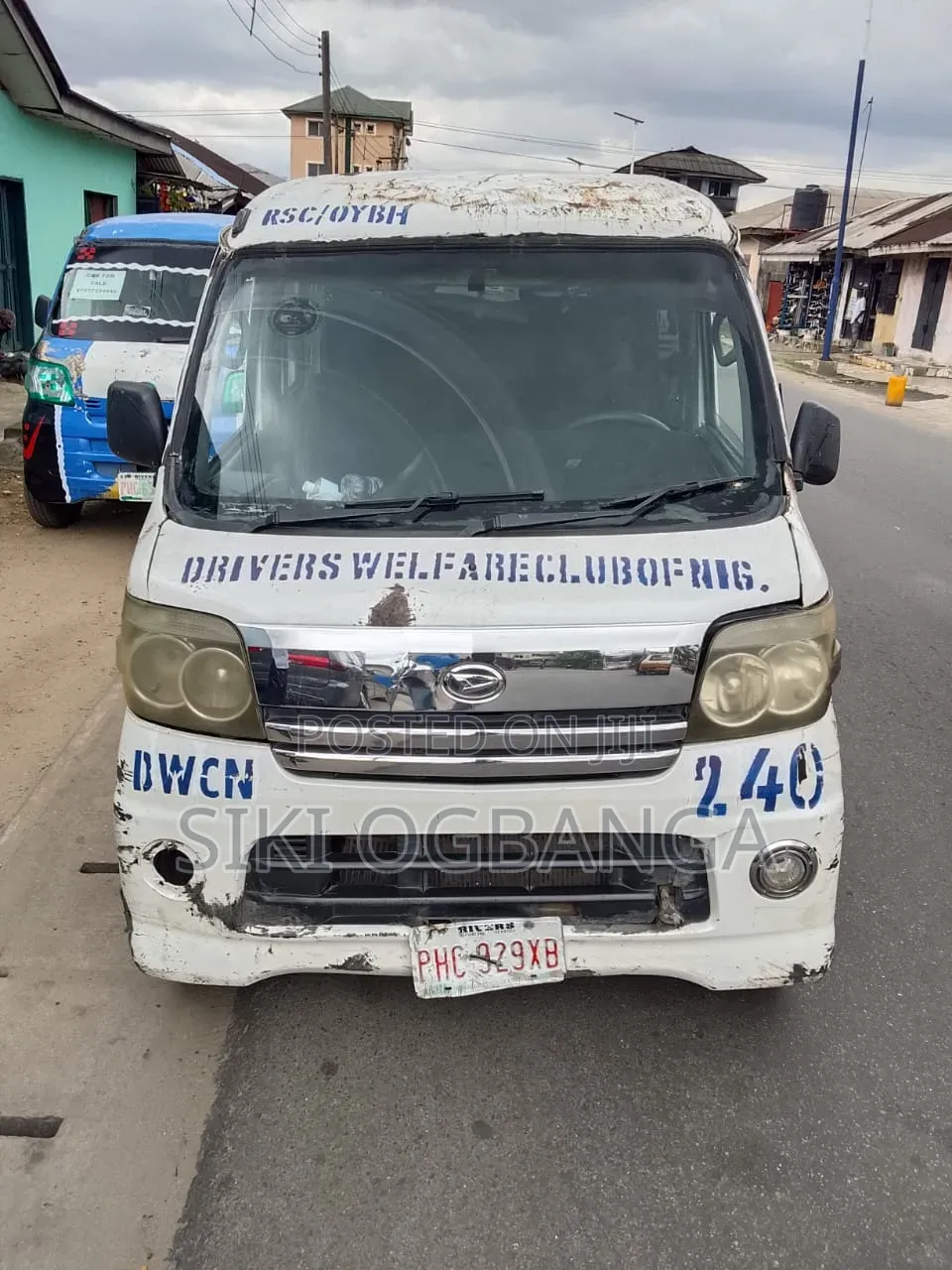Daihatsu Hijet 2012 White