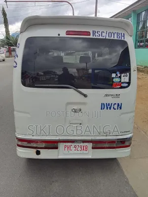 Daihatsu Hijet 2012 White