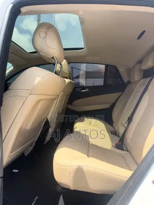 Mercedes-Benz GLE-Class 2016 White