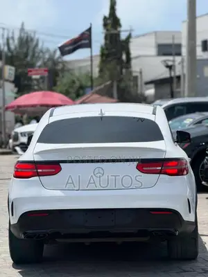 Mercedes-Benz GLE-Class 2016 White