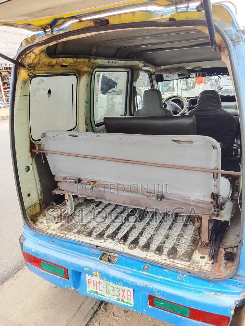 Daihatsu Hijet 2012 Blue
