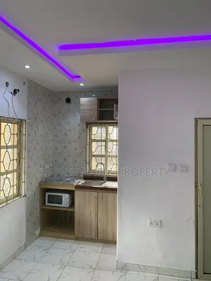 Furnished Mini Flat in Ikota Bridge for rent
