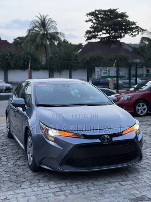 Toyota Corolla LE 2023 Blue