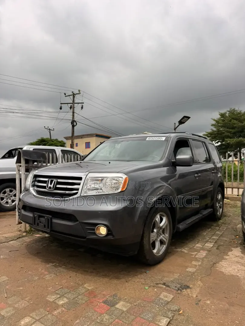 Honda Pilot 2013 Gray