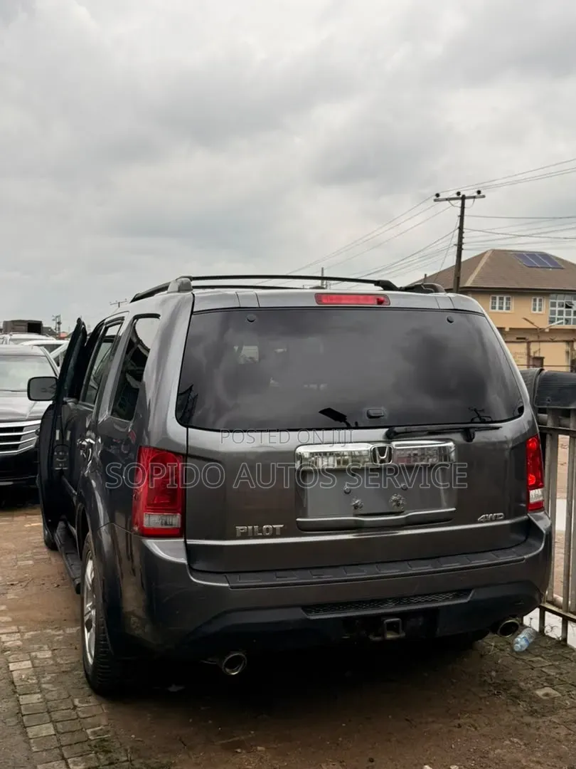 Honda Pilot 2013 Gray